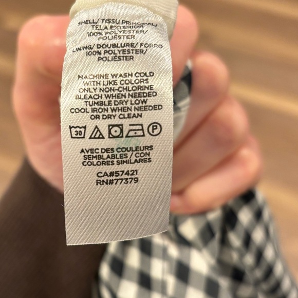 Ann Taylor Gingham Print Asymetrical Ruffle Pleated Skirt - Picture 4 of 5